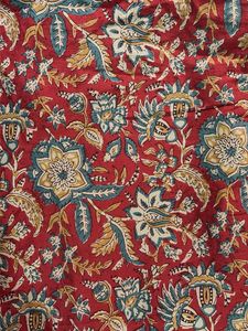 Beautiful Red Floral Print Kurta