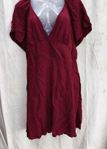 I. Maroon V-Neck Flutter Sleeve Dress