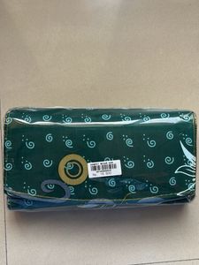 Clutch with golden piping from Indonesia 🇮🇩
