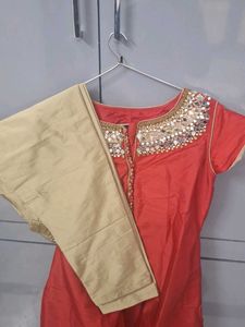 Embellished Kurta Set