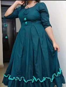 Gown / Frock