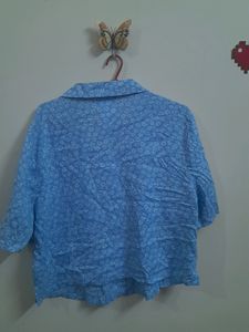Light Blue Cropped Shirt 👕