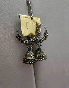 EARRINGS (FREE GIFT BOX)