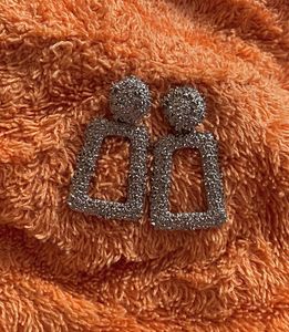 Small gorgeous silver colour earring