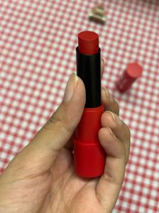 mars lipstick