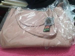 Brand New*** 👜 Handbag For Classy Women