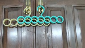 A  SCARf HANGER