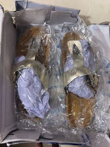 Birkenstock Gizeh Metallic Gold Sandals