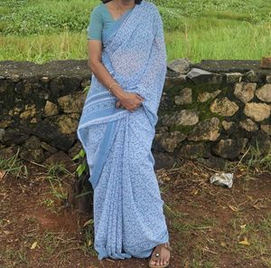 Elegant Teal Saree with White Print