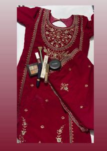 Elegant Pink Embroidered Kurta Set