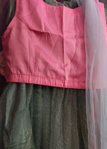 price reduced - Elegant Pink &amp; Green Girls lehenga