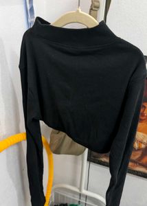 Black Ribbed Crop Top With Cut-Out Front