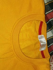 Yellow Crew Neck Sweatshirt