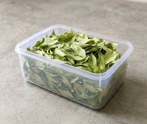 Pure Dried Curry Leaves