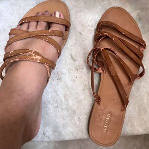 Ladies flip flops, chappals