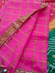 Pink Checkered Saree with Decorative Border
