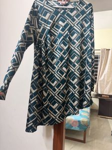 Chic Geometric Print Tunic Top