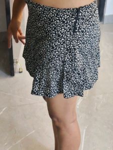 Floral Print Ruffle Skirt