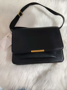 Chic Black Shoulder Bag