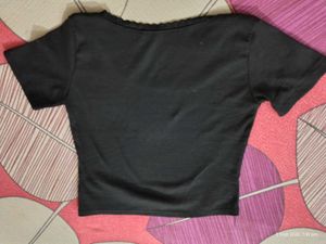 Stylish Black Lace Trim Crop Top
