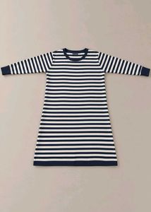 BLACK AND WHITE STRIPED LONG SLEEVE T-SHIRT DRESS