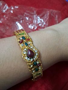 Exquisite Kundan Bracelet