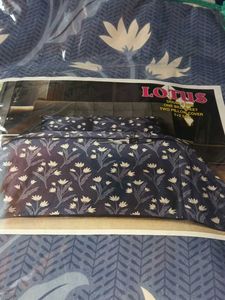 Lotus Double Bedsheet with Pillow Covers