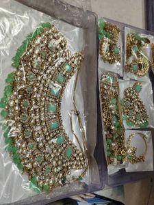 Exquisite Kundan bridal Jewellery Set