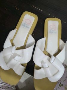 Chic White Bow Sandals