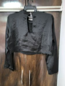 H&amp;M Satin Finish Top