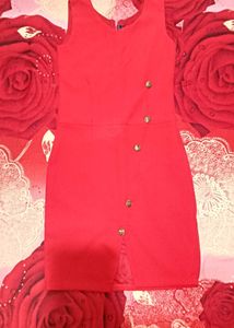 Vibrant Red Sleeveless Sheath Dress