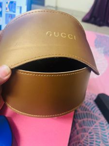 Chic Tortoiseshell Round Sunglasses