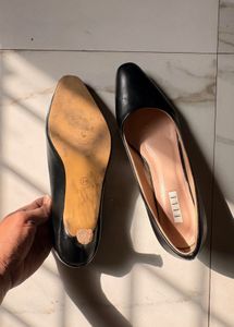 Elle Black Ballet Flats