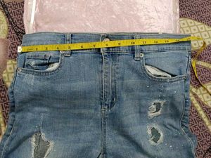 COMBO -Distressed Light Wash Jeans and black top
