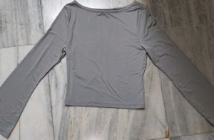 Grey Fitted flutter sleeve top