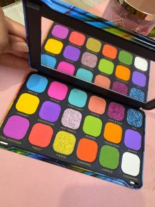 Vibrant Eyeshadow Palette