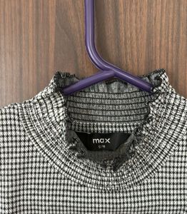 MAX Black And White Checkered Top