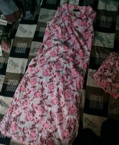 Chic Floral Print Kurta Set