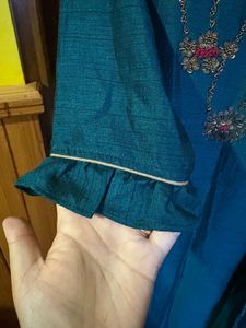 Elegant Teal Kurta with Embellishments