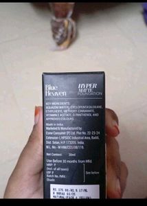 Blue Heaven Hyper Matte Foundation SPF 25
