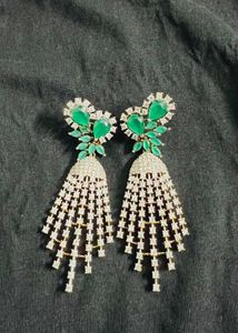 Stunning Emerald & Diamond Earrings