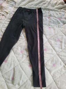 Comfy Black Leggings
