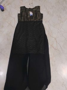 Black Maxi 👗|Never worn|attached price tag|sleeve