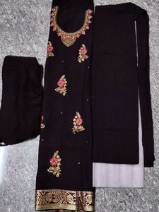 Embroidered  Kurta Set