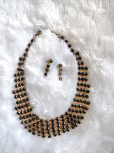 Sparkling Black Stone Necklace & Earring Set