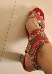PRICES DOWN!!! Red kalamkari Heel Sandals