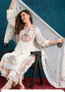 Embroidered White Salwar Kameez Set
