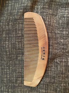 Neem Wooden Comb And Pastel Scrunchies Combo