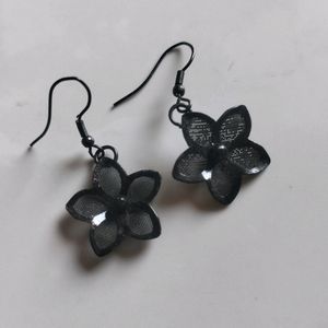Black Flower Dangle Earrings