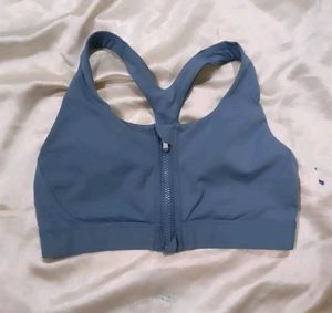 Stylish Sports Bra with Zipper